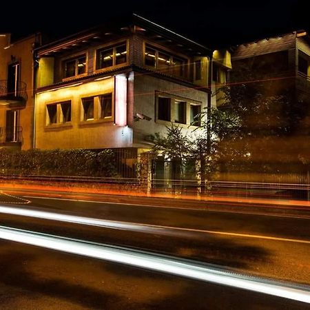Hotel Vila Hayat Σαράγεβο Εξωτερικό φωτογραφία