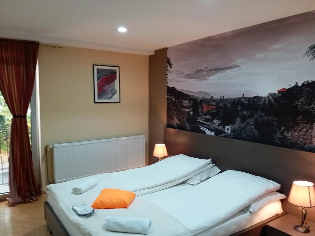 Hotel Vila Hayat Σαράγεβο Εξωτερικό φωτογραφία